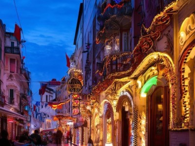 酒店街在哪里？