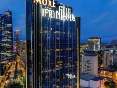 摩尔国际酒店在哪里？