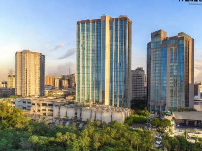 温州铂尔曼酒店推荐，温州大观路铂尔曼酒店和温州三都市场铂尔曼酒店。这两个位于温州市区主要商业区，环境优雅，设施齐全，值得一游。