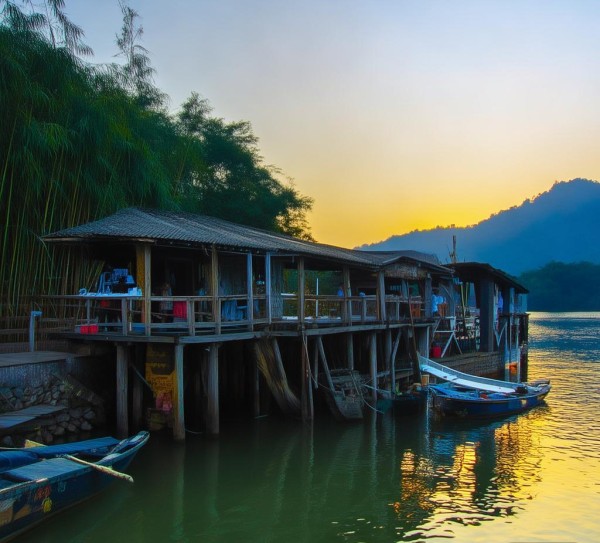 码头推荐，兴坪二十元码头在哪里？