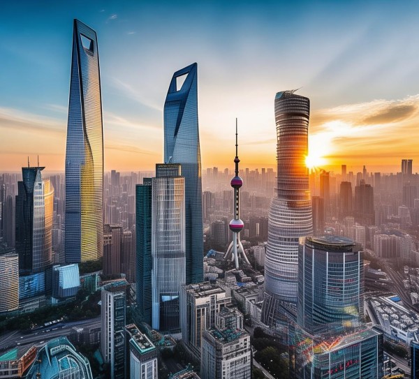 浦东作为现代城市的现代缩影，成为住房市场的地标，象征着现代城市的特征与活力。