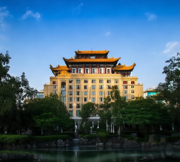 明都酒店位于北京市海淀区。